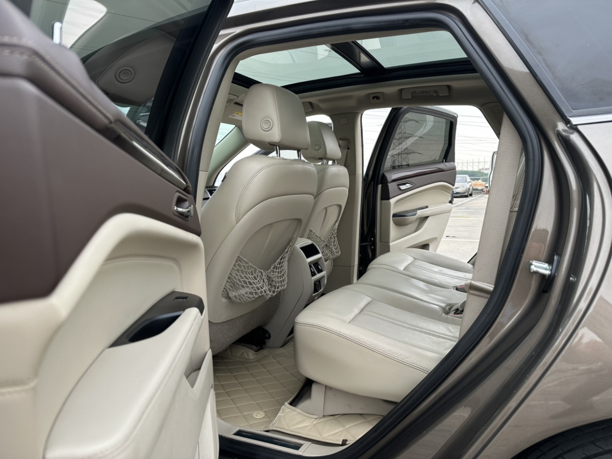 凱迪拉克 SRX  2015款 3.0L 精英型圖片
