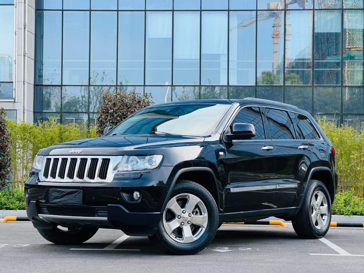 jeep 大切诺基  2012款 36l 周年导航版图片