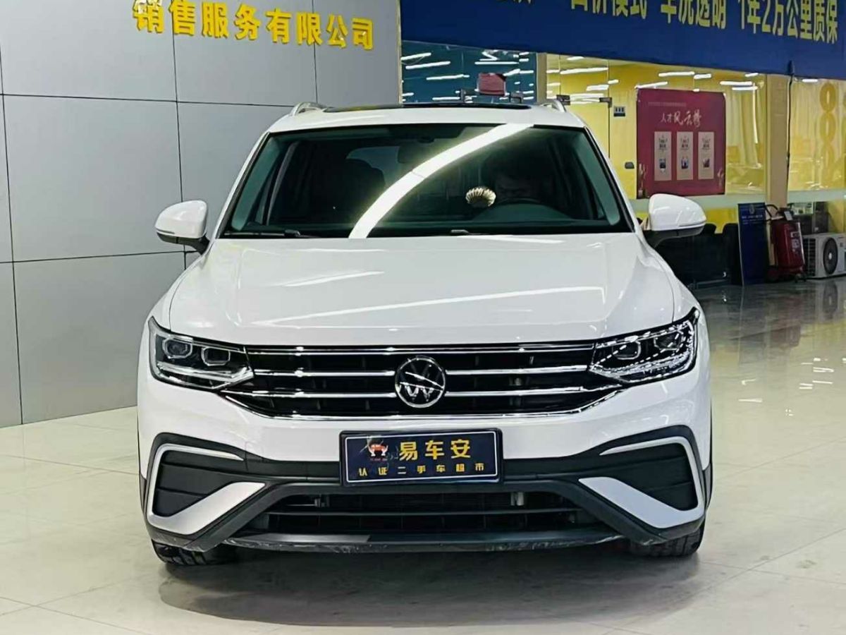 2022年1月大眾 途觀X  2022款 330TSI 兩驅(qū)尊崇旗艦版