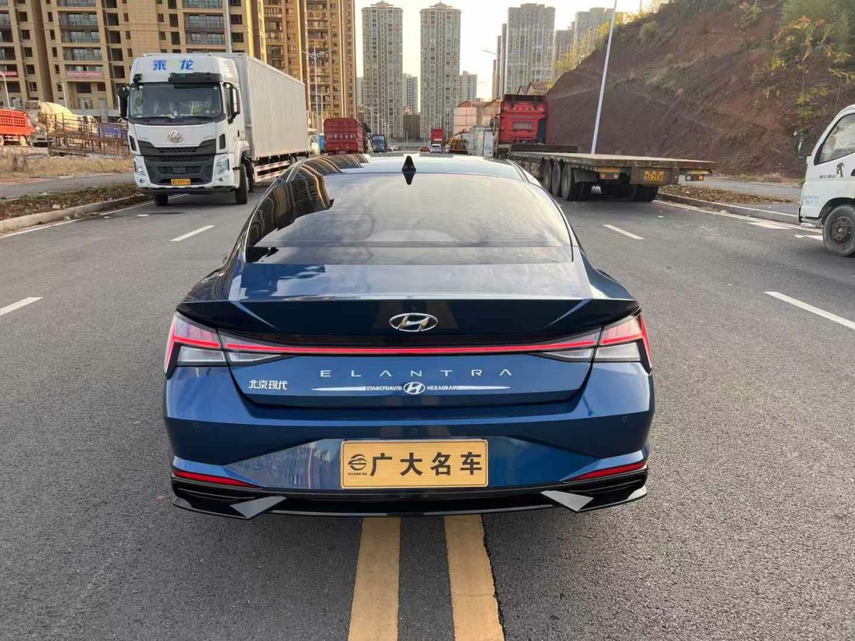 現(xiàn)代 伊蘭特  2023款 1.5L CVT GLS領(lǐng)先版圖片