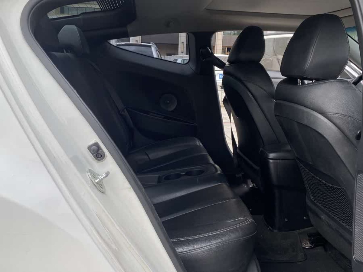 現(xiàn)代 Veloster飛思  2012款 1.6T 自動豪華版圖片