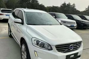 XC60 沃尔沃 T4 智逸版