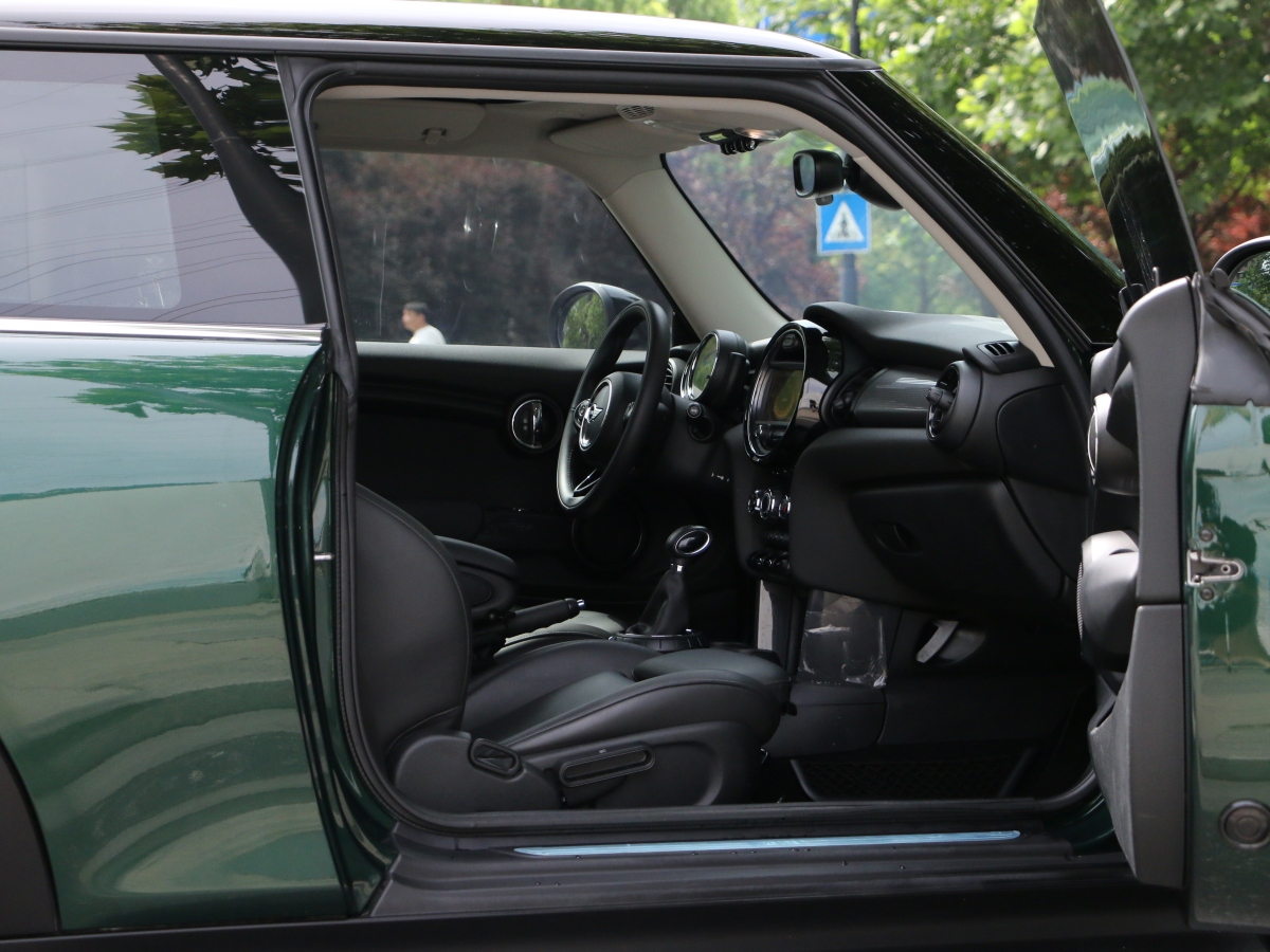 MINI CLUBMAN  2016款 改款 1.5T COOPER圖片