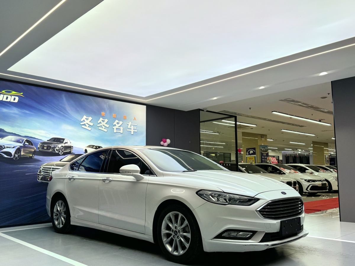 福特 蒙迪歐  2017款 改款 EcoBoost 180 時(shí)尚型圖片