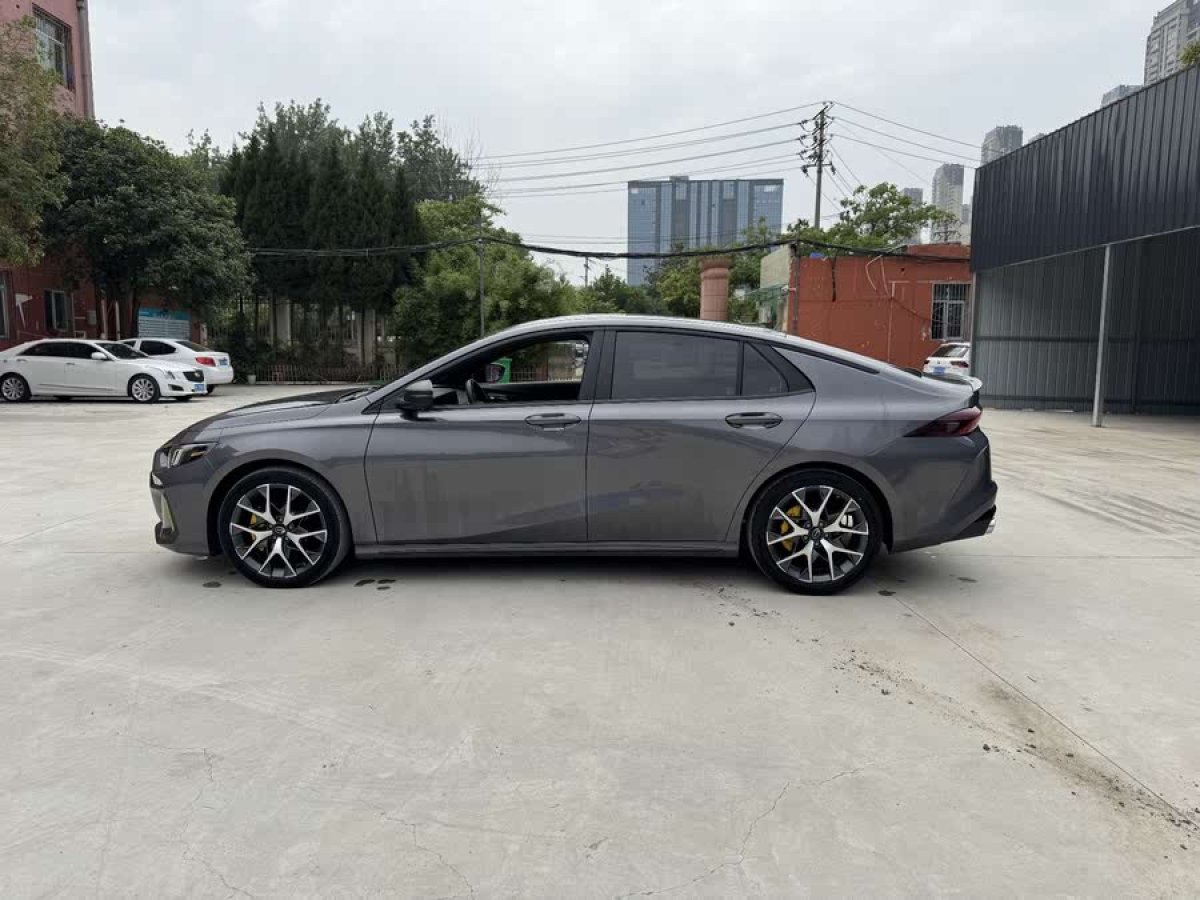 廣汽傳祺 影豹  2021款 270T 影豹J16版圖片