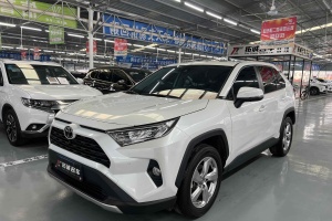 RAV4 丰田 荣放 2.0L CVT两驱风尚版