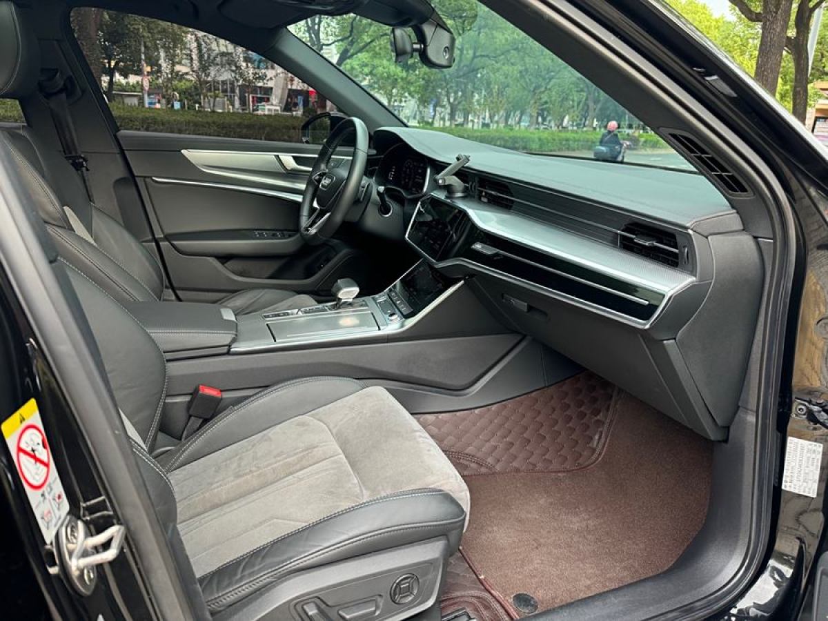 奧迪 奧迪A6L  2019款 40 TFSI 豪華動感型圖片