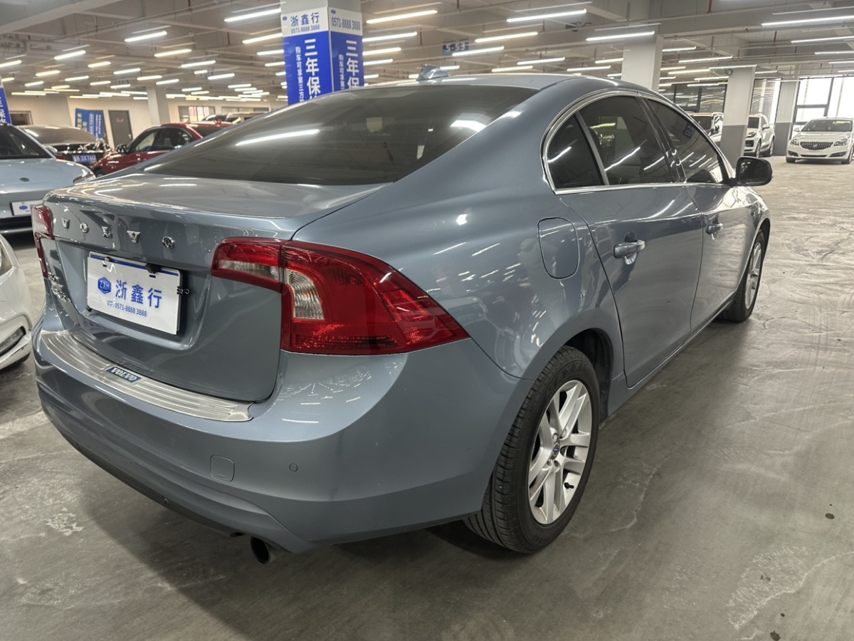 沃爾沃 S60L  2017款 T3 智行版圖片