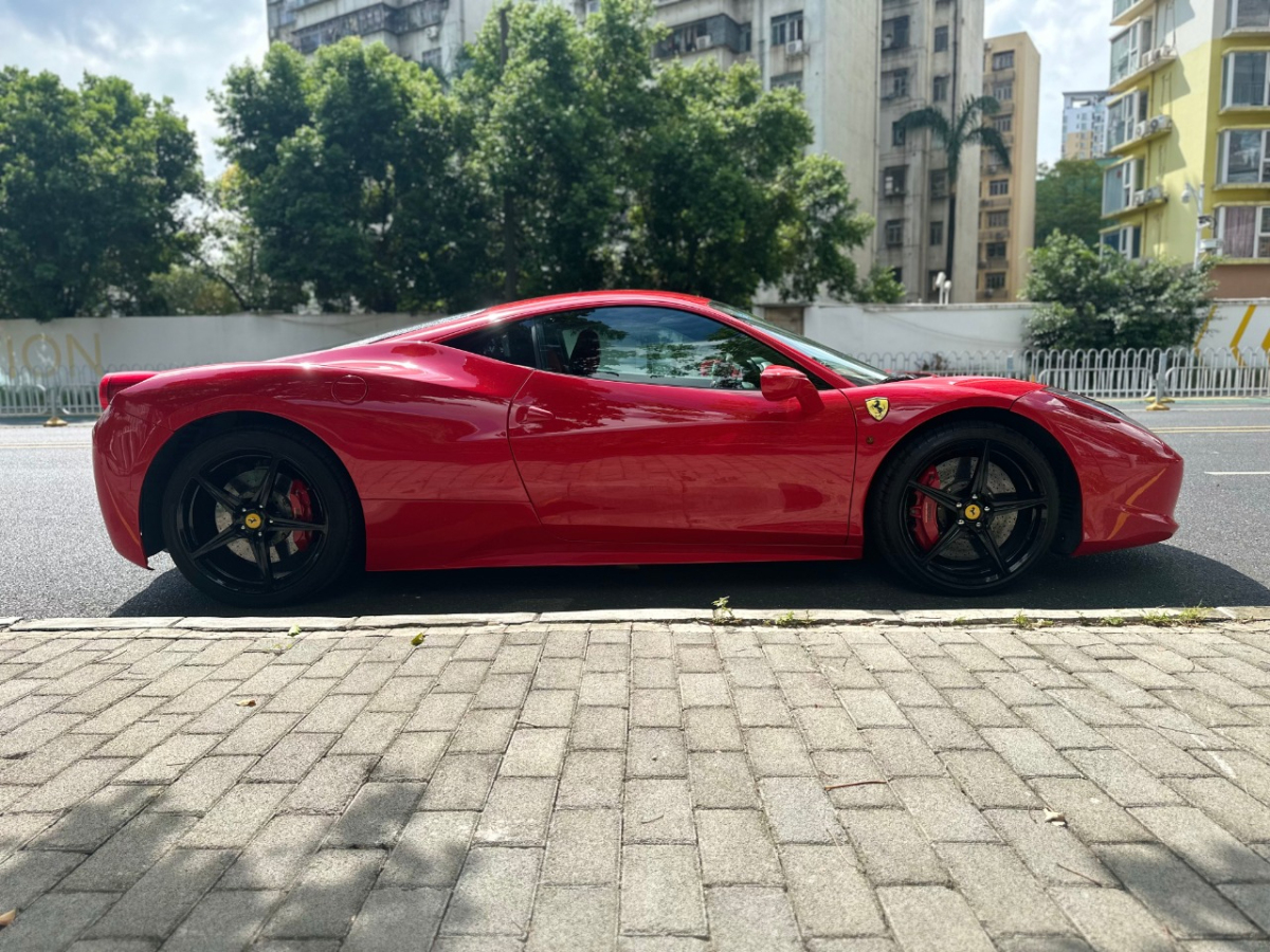 法拉利 458  2011款 4.5L Italia圖片