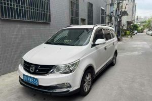 730 寶駿 1.5 標(biāo)準(zhǔn)型7-8座