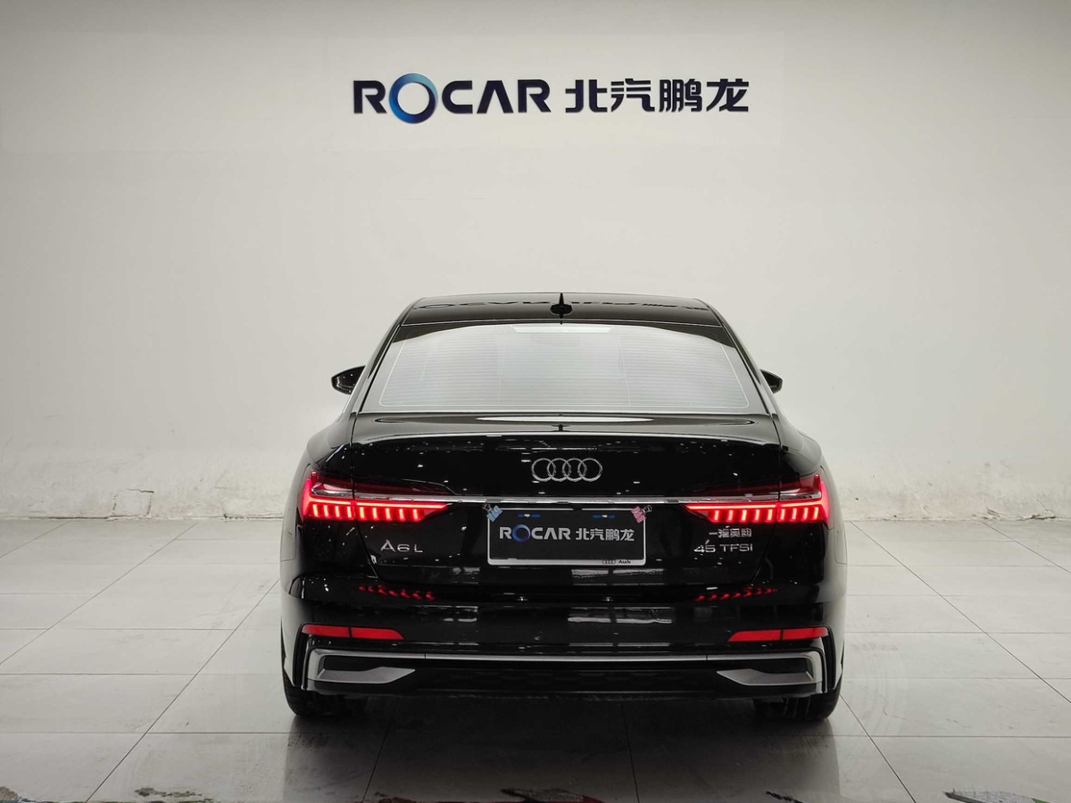 奧迪 奧迪A6L  2025款 45 TFSI quattro 臻選動感型圖片