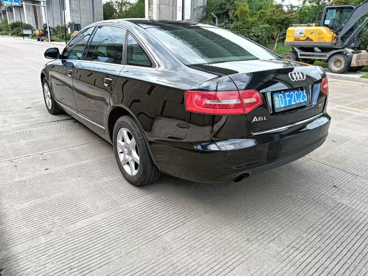 2011年11月奧迪 奧迪A6L  2011款 A6L 2.0TFSI 標(biāo)準(zhǔn)型