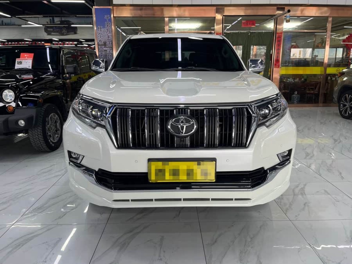 豐田 普拉多  2019款 3.5L 自動(dòng)TX-L尊享版后掛備胎圖片