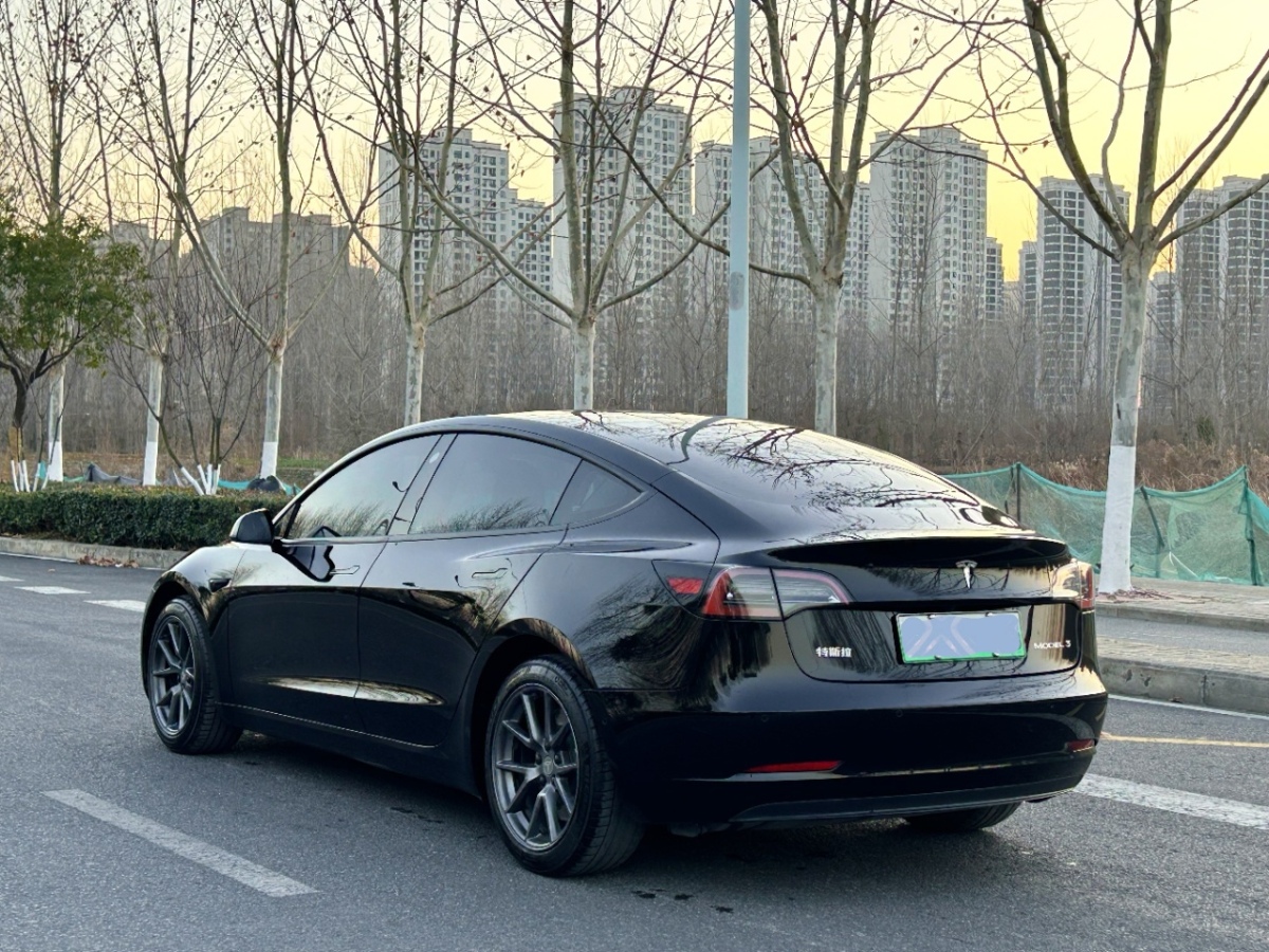 特斯拉 Model Y  2022款 改款 后輪驅(qū)動版圖片