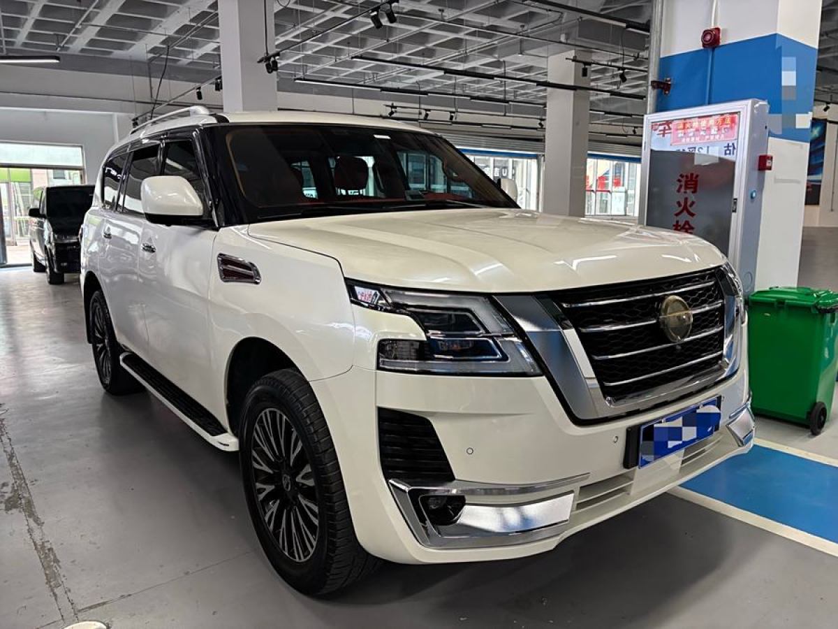 日產(chǎn) 途樂  2018款 4.0L 領(lǐng)英型圖片