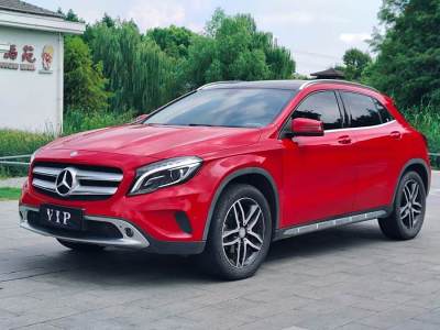 2016年4月 奔馳 奔馳GLA GLA 220 4MATIC 時(shí)尚型圖片