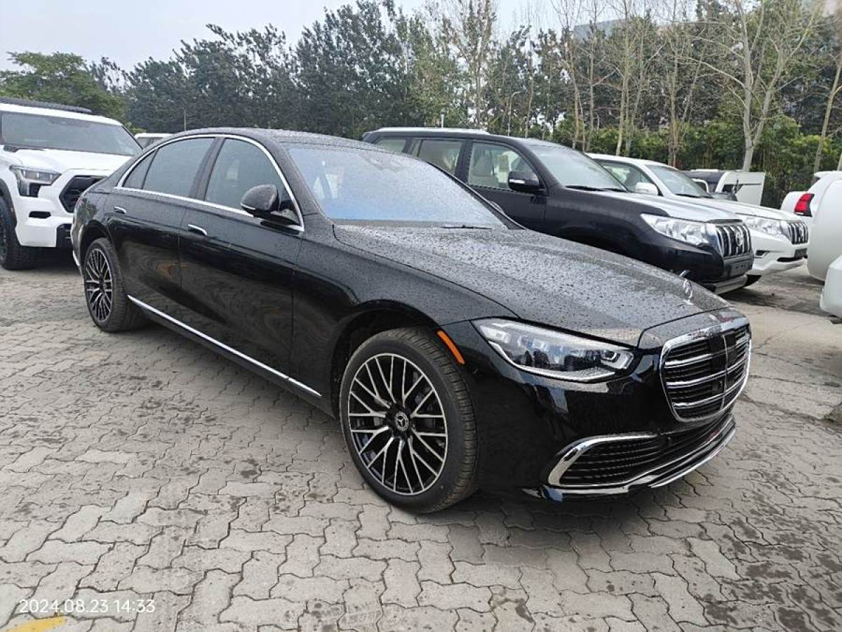 奔馳 奔馳S級(jí)  2024款 S 500 L 4MATIC 匠心高定版圖片