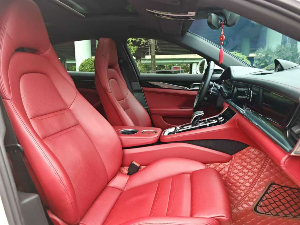 保時(shí)捷 911  2021款 Turbo S 3.8T 保時(shí)捷中國(guó)20周年紀(jì)念版圖片