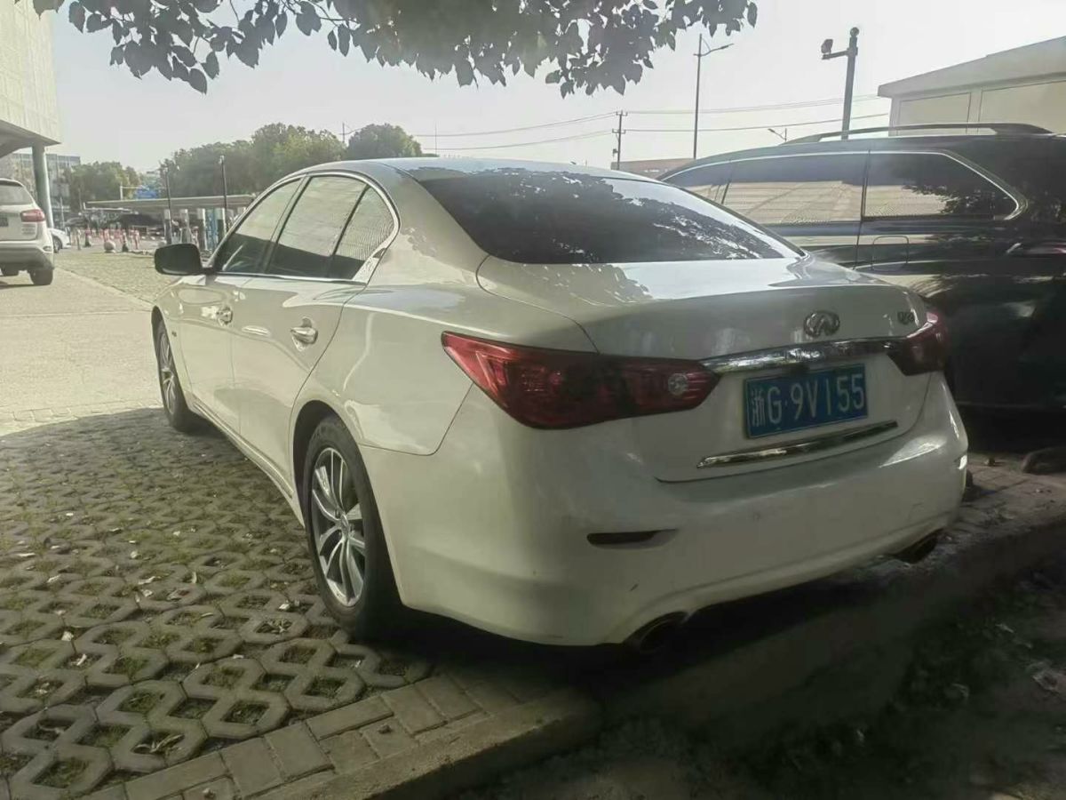 英菲尼迪 Q50L  2016款 2.0T 悅享版圖片