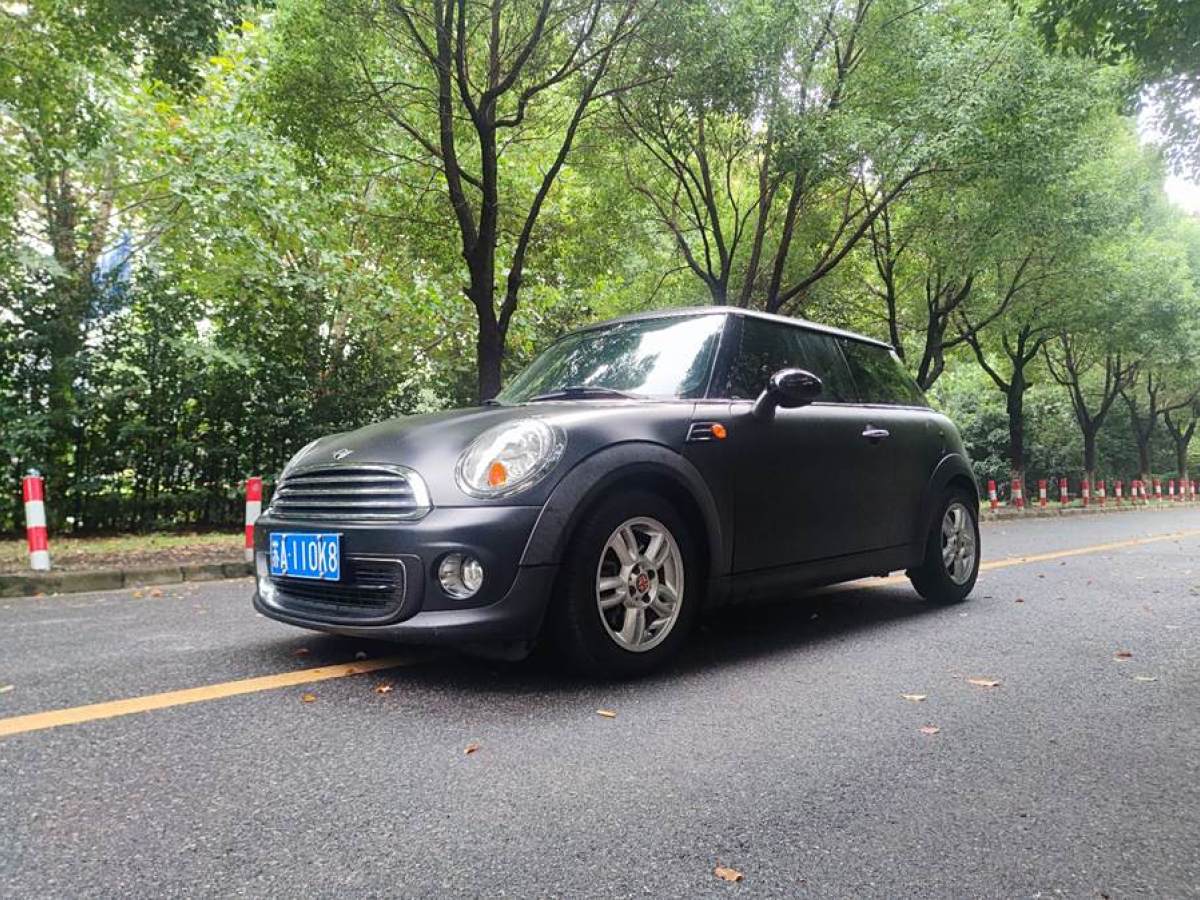 2013年11月MINI COUNTRYMAN  2011款 1.6L ONE