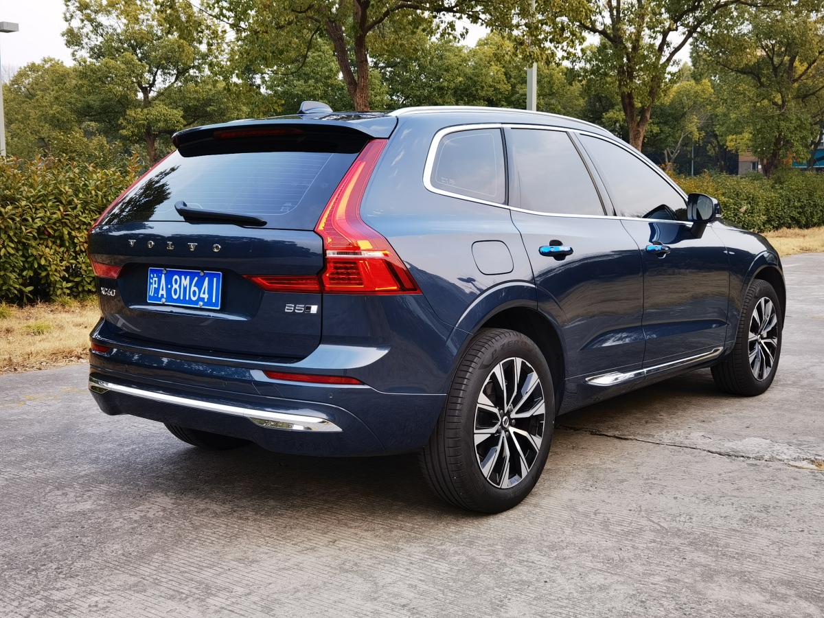 沃爾沃 XC60  2023款 B5 四驅智遠豪華版圖片