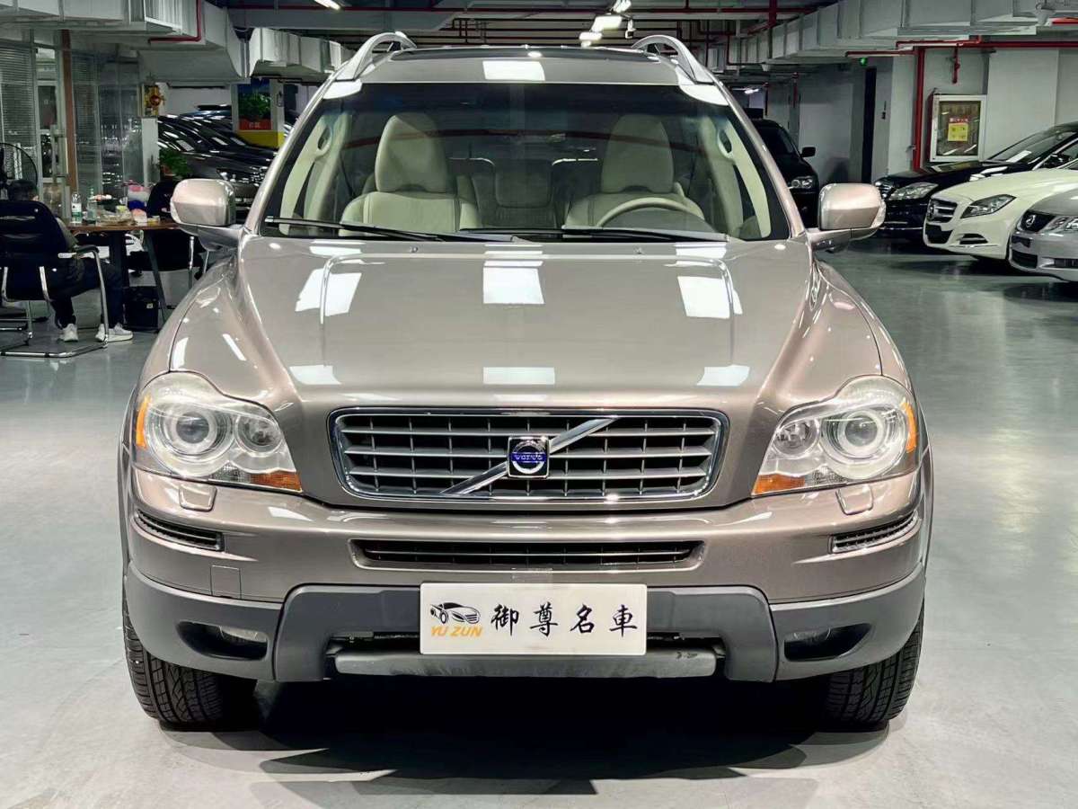 2010年6月沃爾沃 XC90  2010款 2.5T AWD運(yùn)動(dòng)版