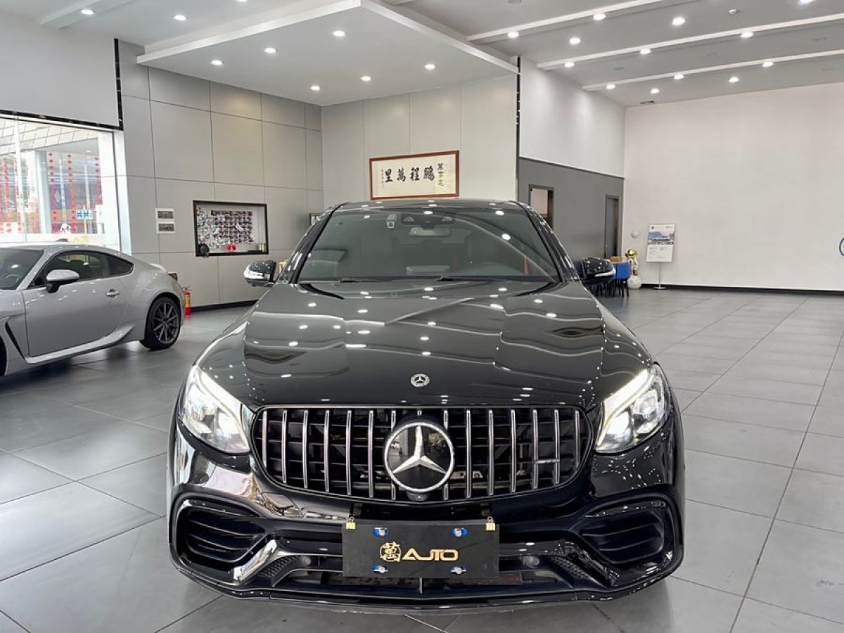 奔馳 奔馳GLC轎跑 AMG  2018款 AMG GLC 63 4MATIC+ 轎跑SUV圖片