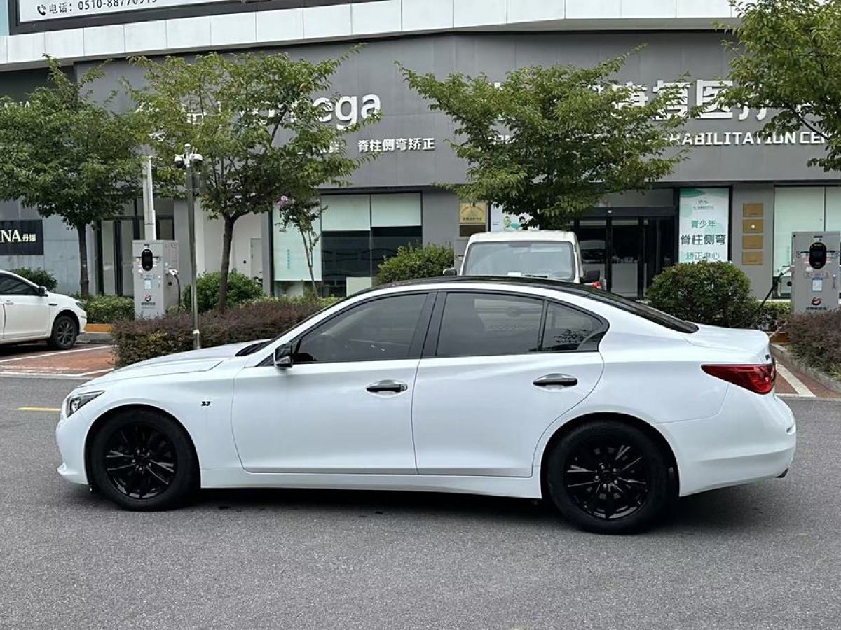 英菲尼迪 Q50  2014款 3.7L 舒適版圖片