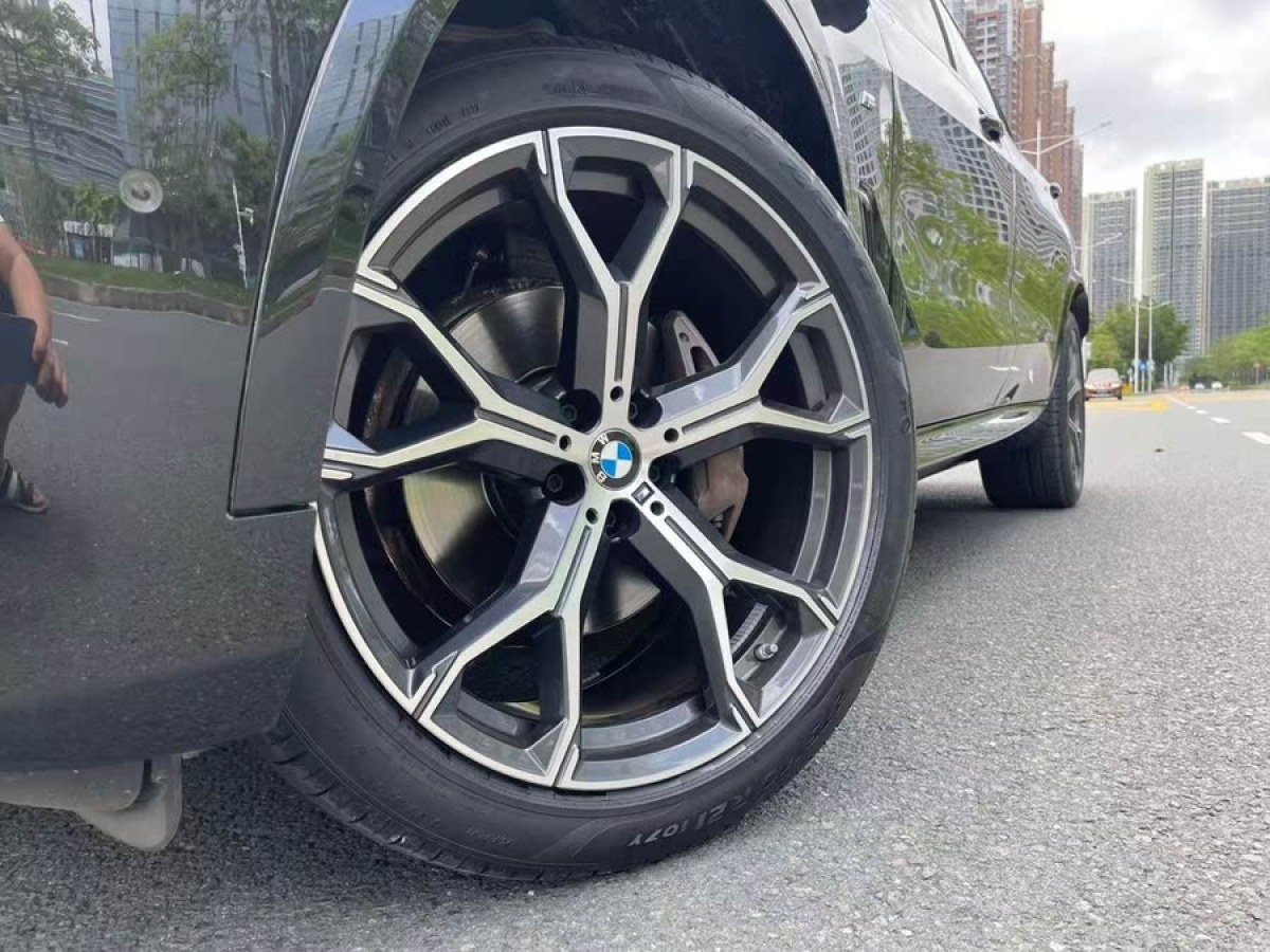 寶馬 寶馬X5  2022款 改款 xDrive 40Li M運動套裝圖片