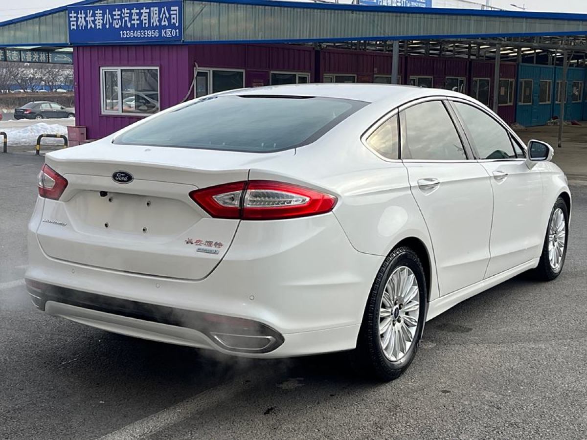 福特 蒙迪歐  2013款 2.0L GTDi200時(shí)尚型圖片