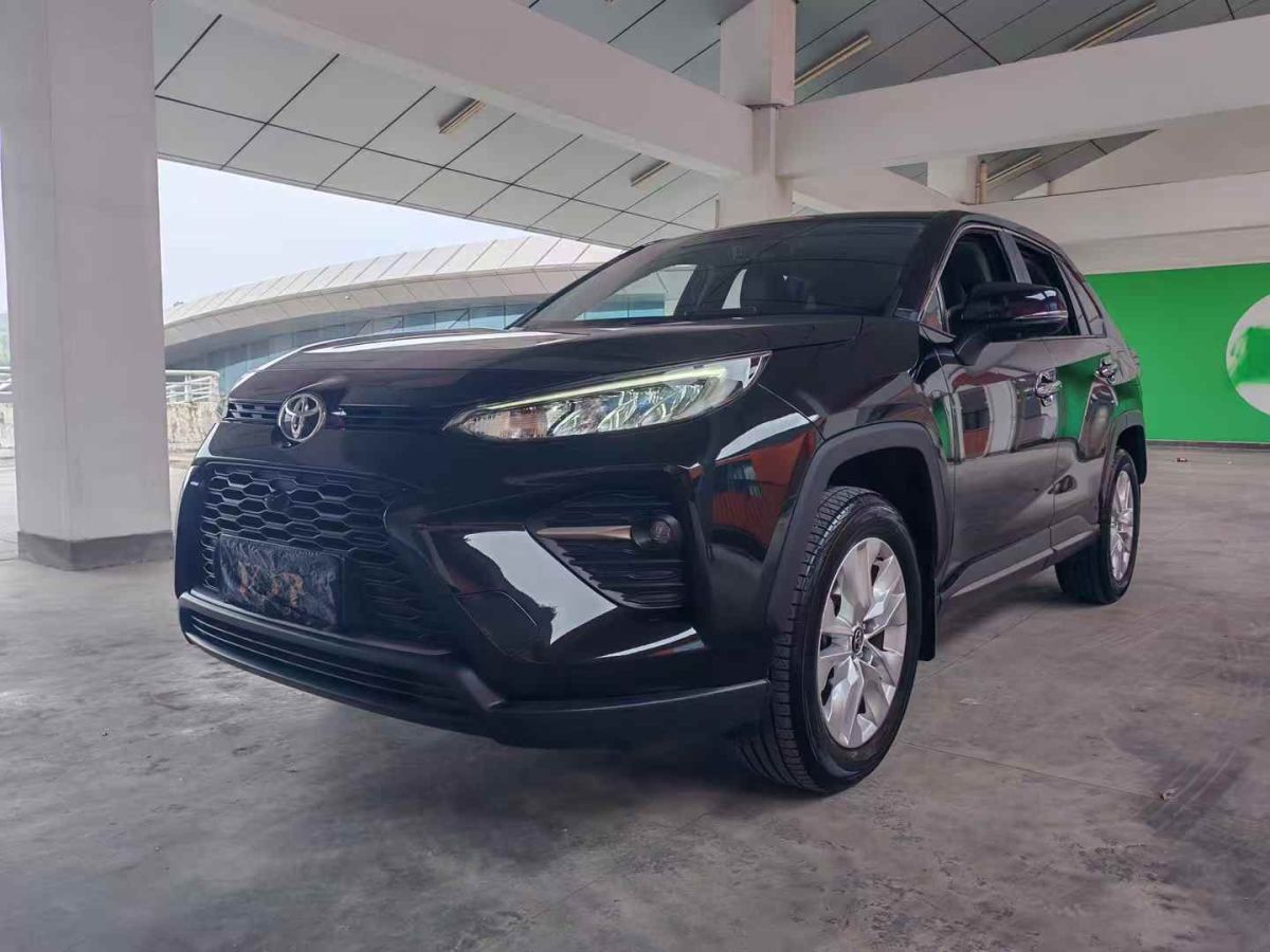 豐田 威蘭達  2022款 2.0L CVT兩驅(qū)尊貴版圖片
