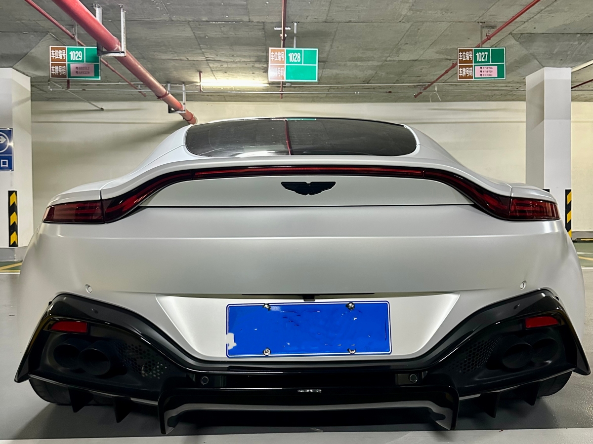 阿斯頓·馬丁 V8 Vantage  2020款 4.0T V8 Coupe圖片