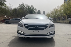 名圖 現(xiàn)代 1.8L 自動(dòng)尊貴型DLX