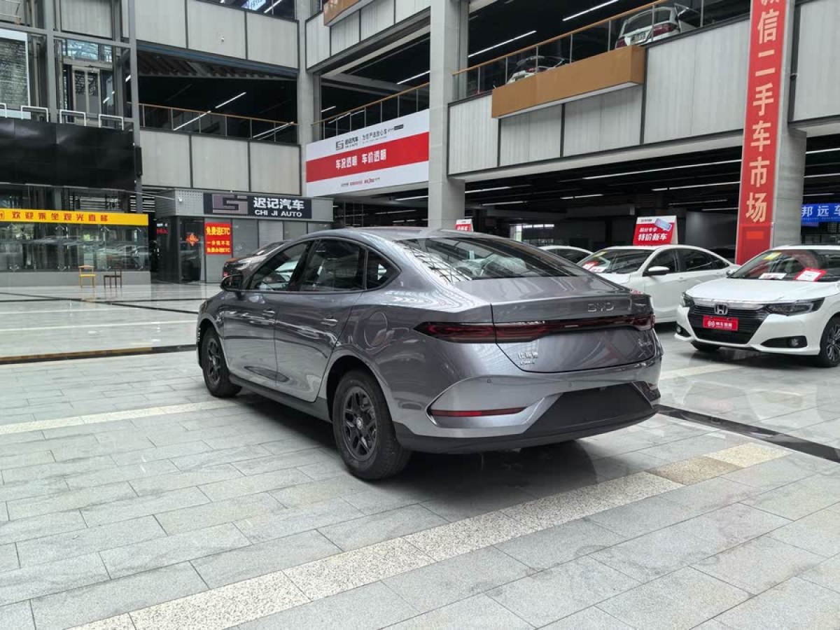 比亞迪 秦PLUS  2025款 DM-i 智駕版 55KM領(lǐng)先型圖片