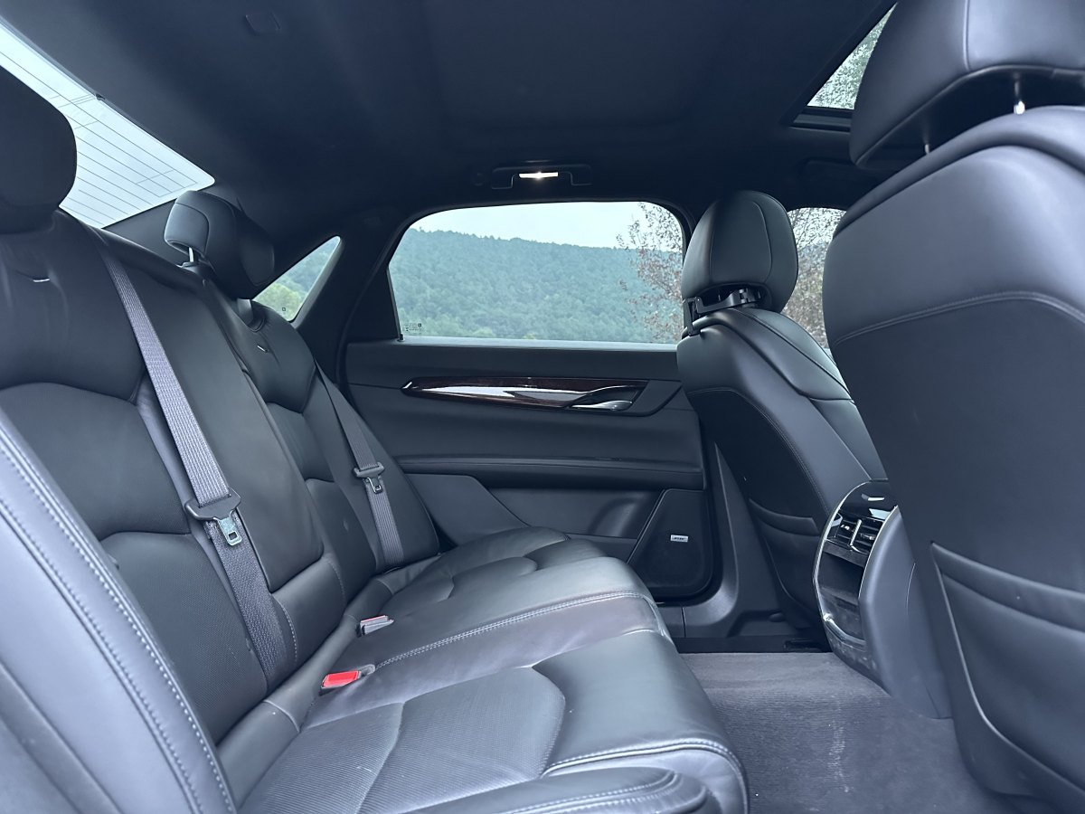 凱迪拉克 CT6  2019款 28T 精英型圖片