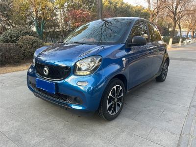 2017年9月 smart forfour 1.0L 52千瓦激情版圖片