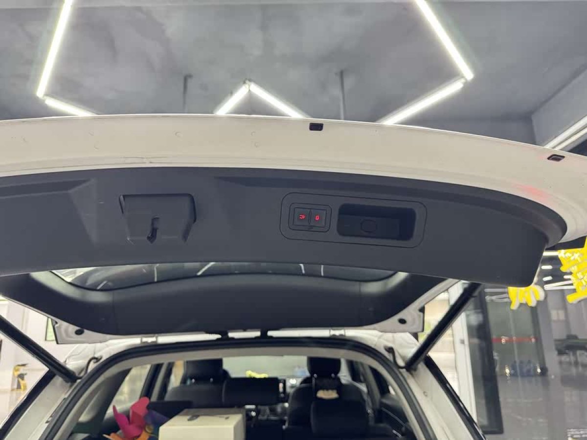 比亞迪 宋Pro  2019款 1.5T 自動(dòng)尊貴型圖片