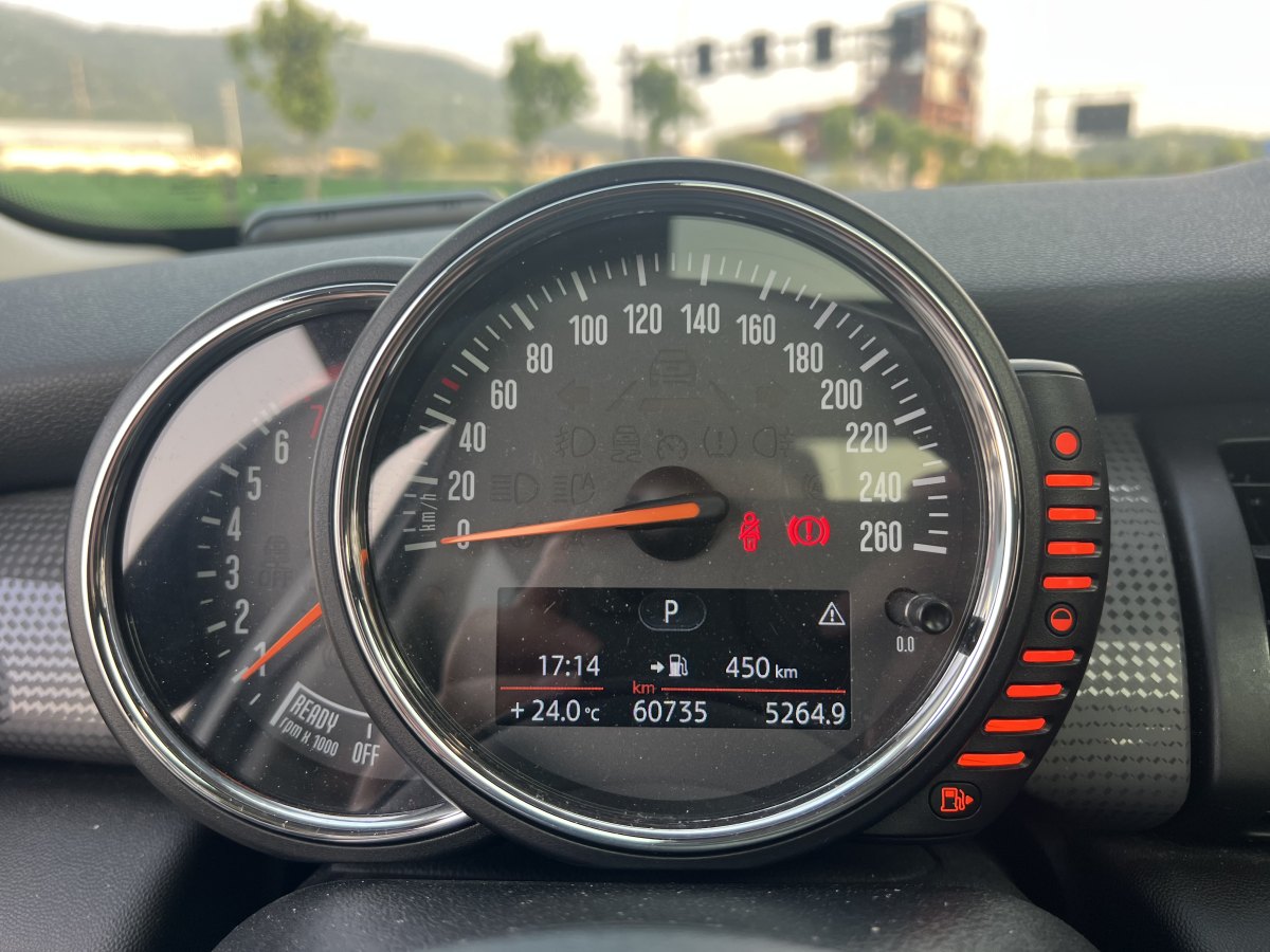 MINI MINI  2015款 1.5T COOPER Fun 五門版圖片