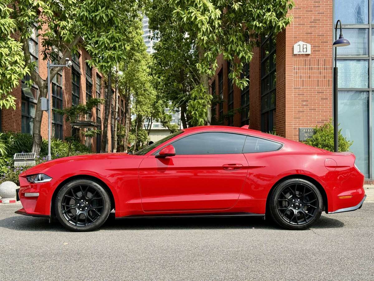 2022年7月福特 Mustang  2021款 2.3L EcoBoost