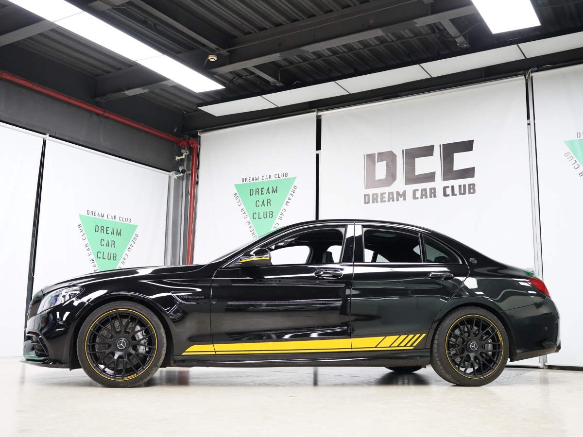 奔馳 奔馳C級(jí)AMG  2021款 AMG C 63 暗夜特別版圖片