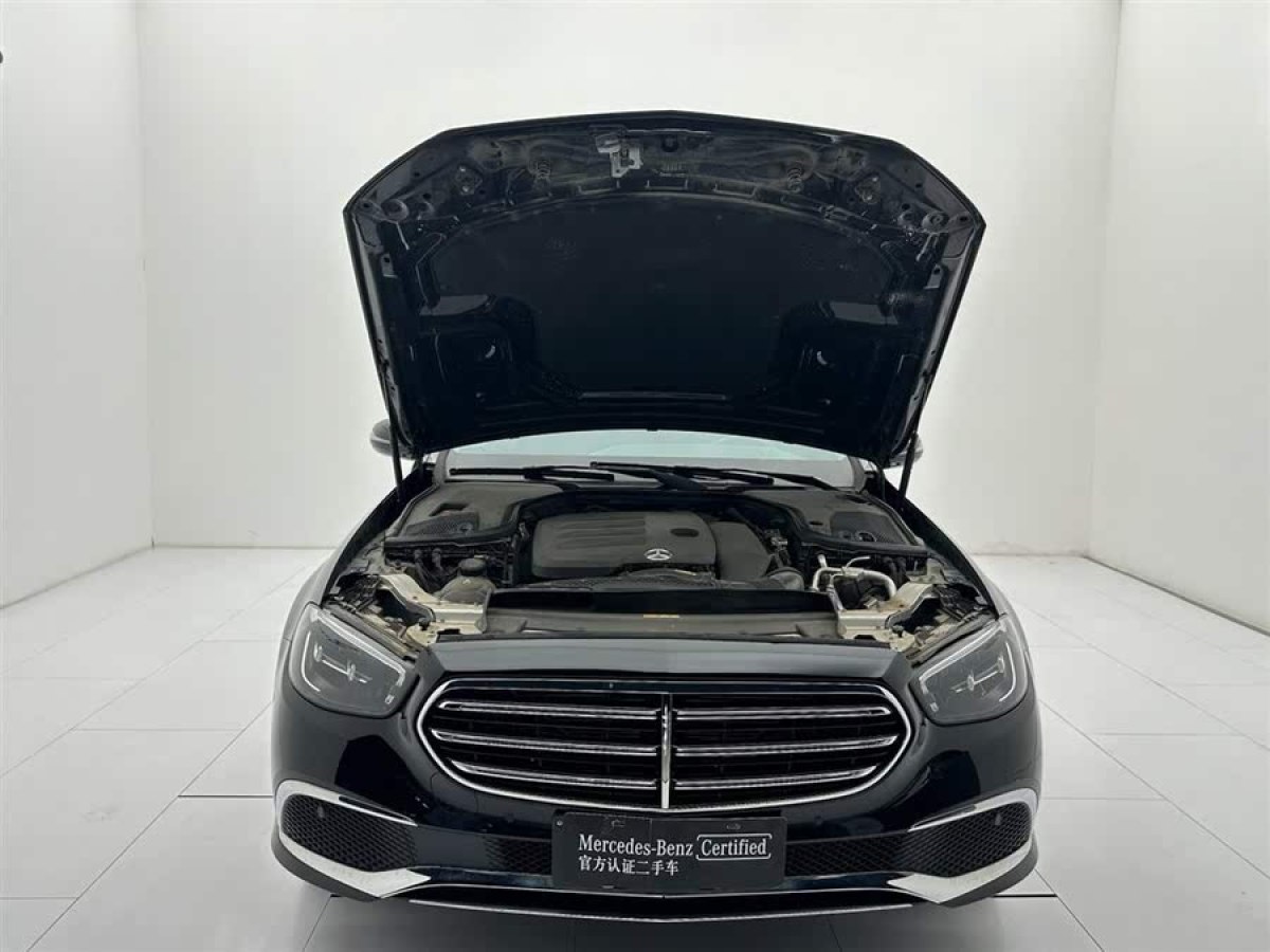 奔馳 奔馳E級(jí)  2022款 改款 E 260 L圖片