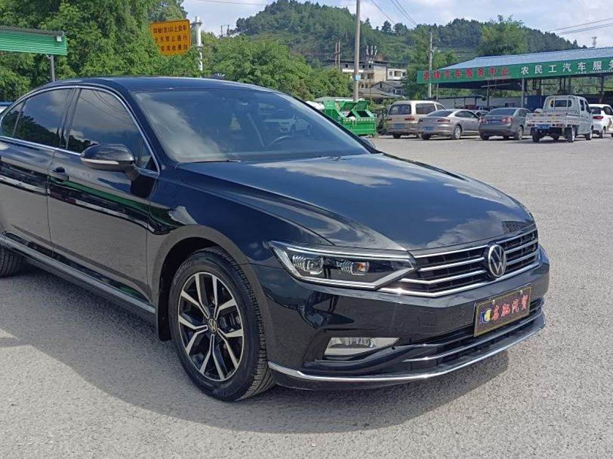 大眾 邁騰  2020款 330TSI DSG 領(lǐng)先型圖片