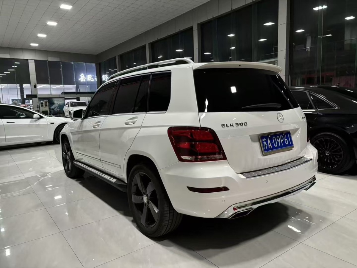 奔馳 奔馳GLK級(jí)  2013款 GLK 300 4MATIC 動(dòng)感天窗型圖片