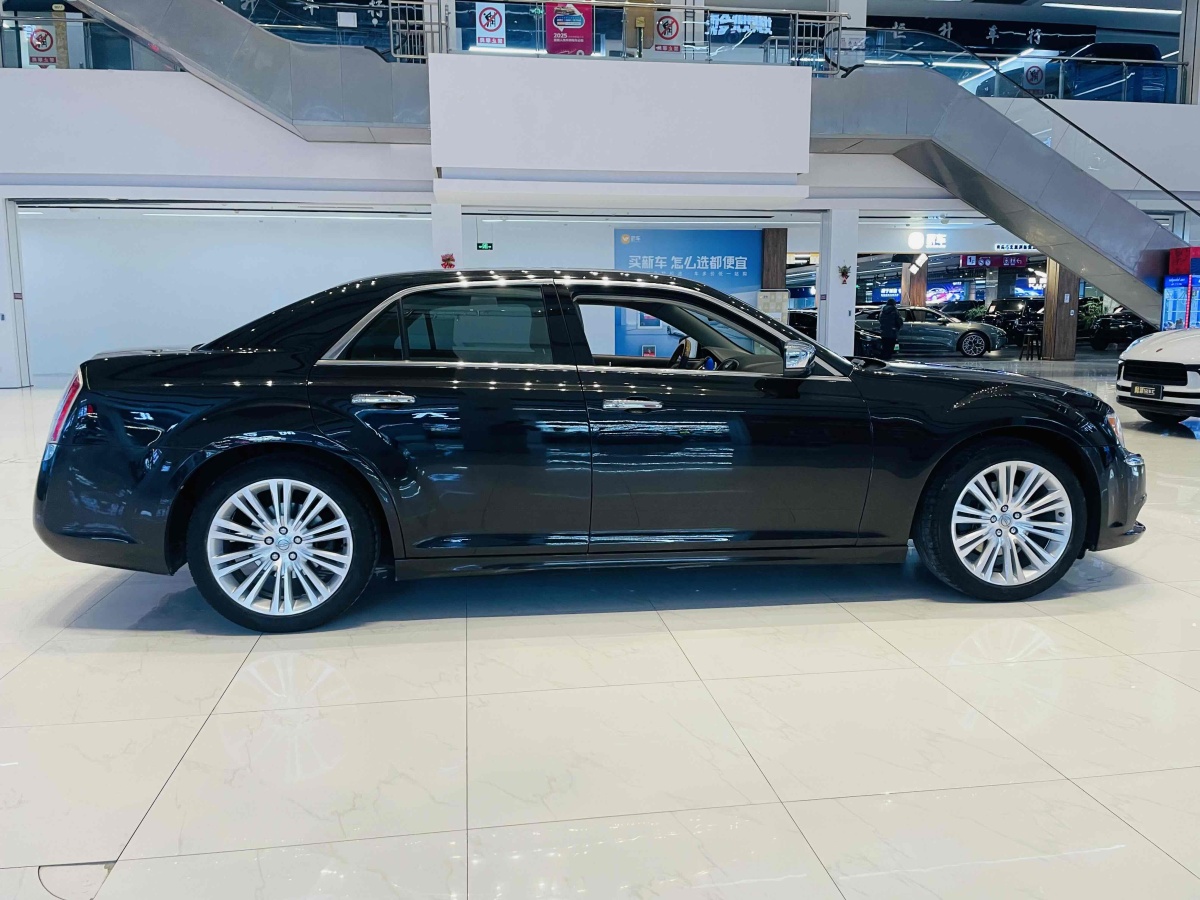 克萊斯勒 300C  2013款 3.6L 尊適版圖片