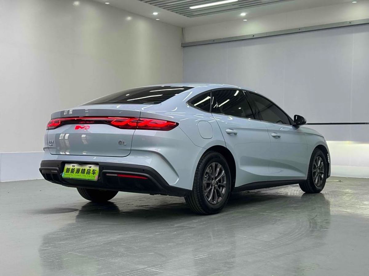 比亞迪 秦L  2024款 DM-i 80KM領(lǐng)先型圖片