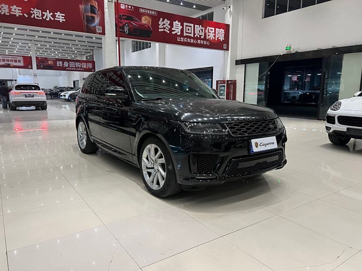 路虎 攬勝運(yùn)動版  2019款 3.0 L6 HSE DYNAMIC圖片