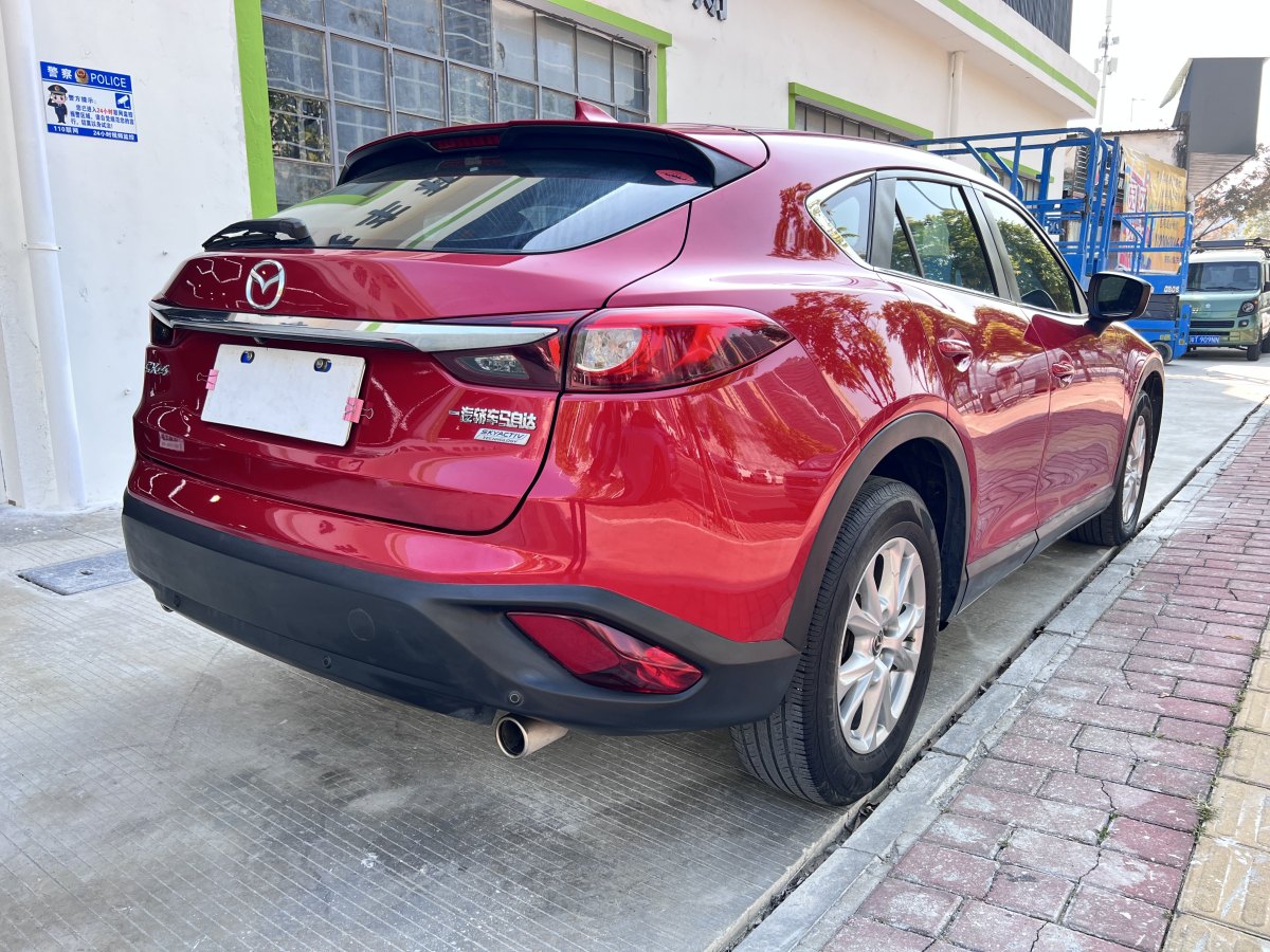 馬自達(dá) CX-4  2016款 2.0L 自動兩驅(qū)藍(lán)天品位版圖片