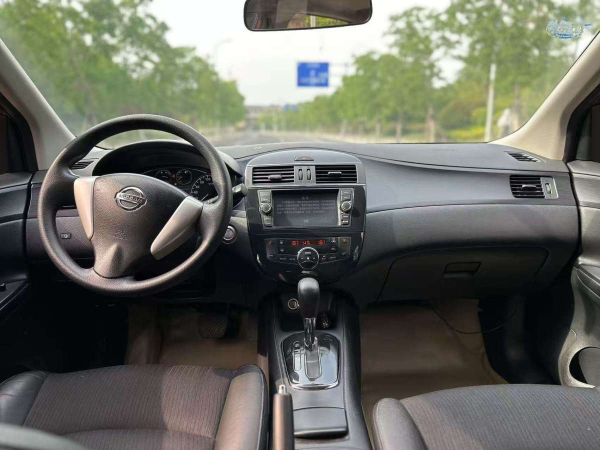 日產(chǎn) 騏達(dá)  2011款 1.6L CVT智能型圖片