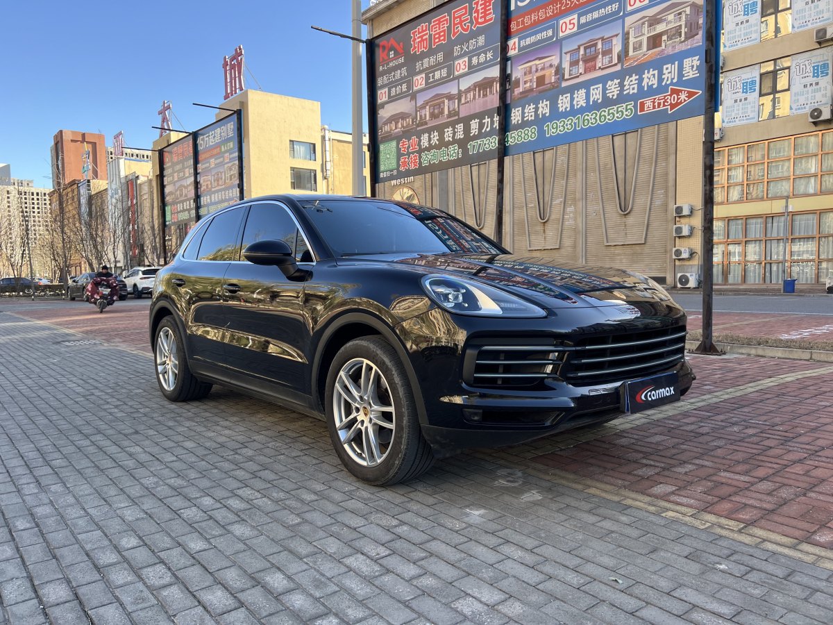 保時(shí)捷 Cayenne  2022款 Cayenne 3.0T 鉑金版圖片