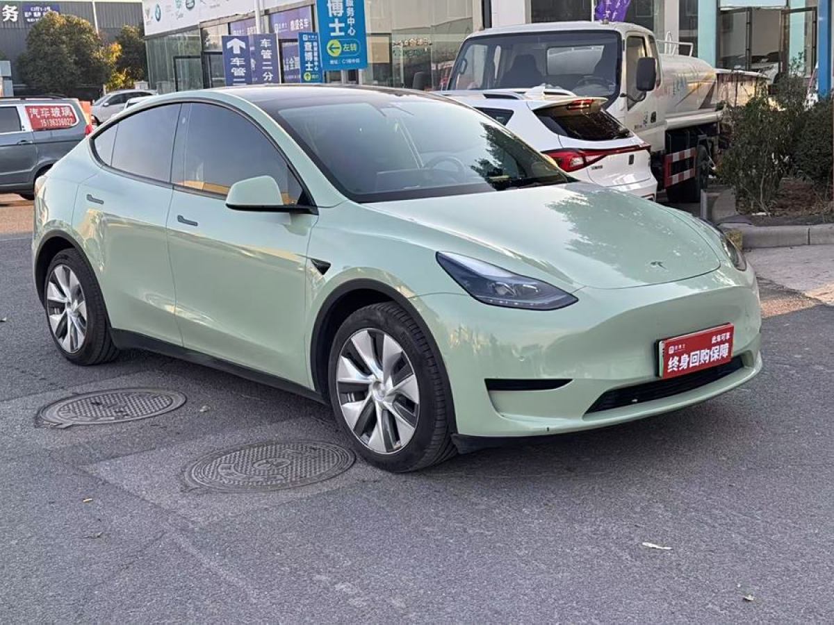 特斯拉 Model 3  2023款 煥新版 后輪驅(qū)動圖片